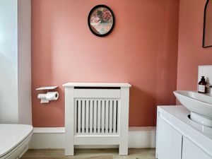 Downstairs WC- click for photo gallery